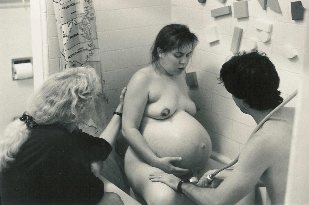 Pregnant women nude pussy